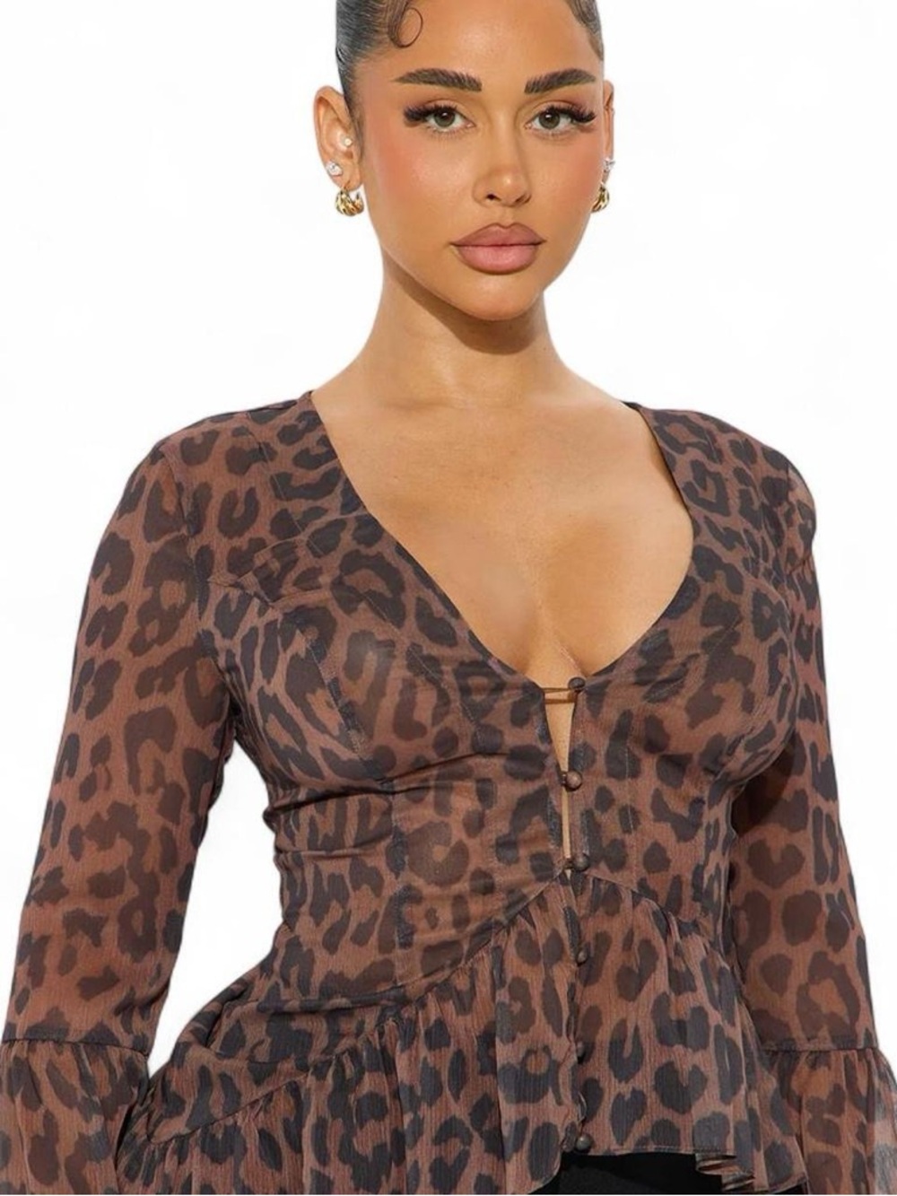 Fashion Nova Leopard Print Chiffon Blouse Size M NWT Bell Sleeve Top - Picture 3 of 8